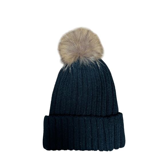 Kemo Sabe Aspen Ribbed Knit Beanie Fox Fur Pom – Gray | Navy | Cream | Black - Picture 3 of 13